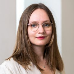 lara-klein-250x250
